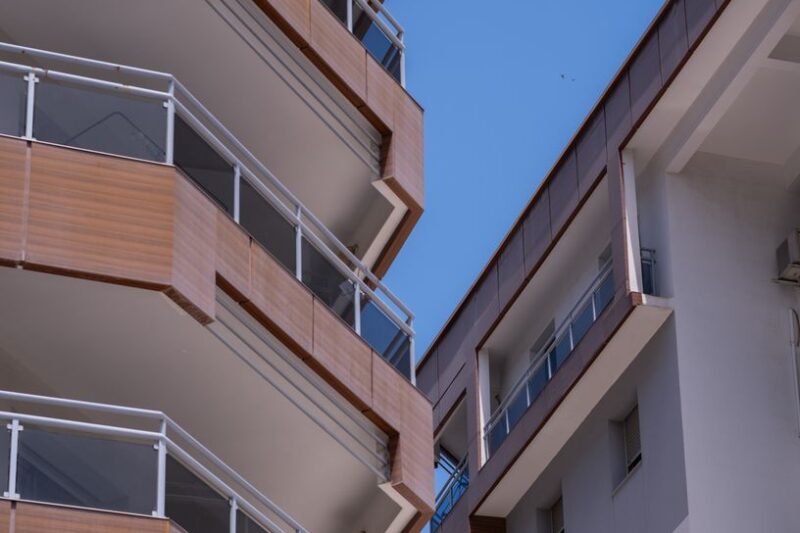 Dış Cephe bağlantı detayları: Korozyon ve Su Yalıtımı
