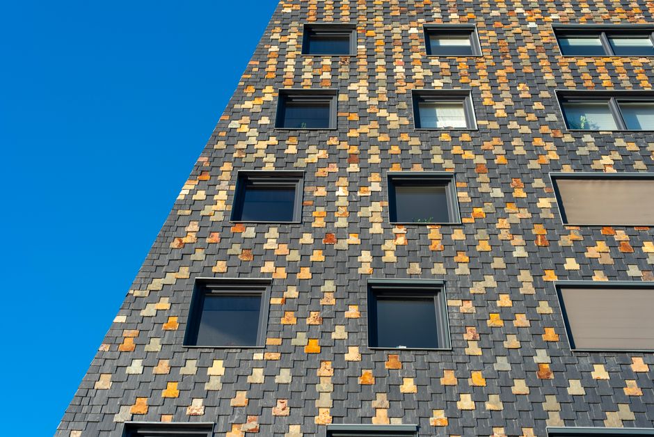 Geri Dönüşümlü Kaplama Malzemeleriyle Uzun Ömürlü Dış Cephe